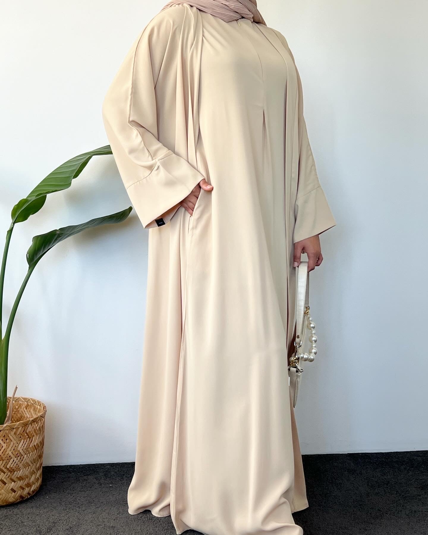 Taal Abaya set - Khaky ( Sleveeless inner + outer + pocket )