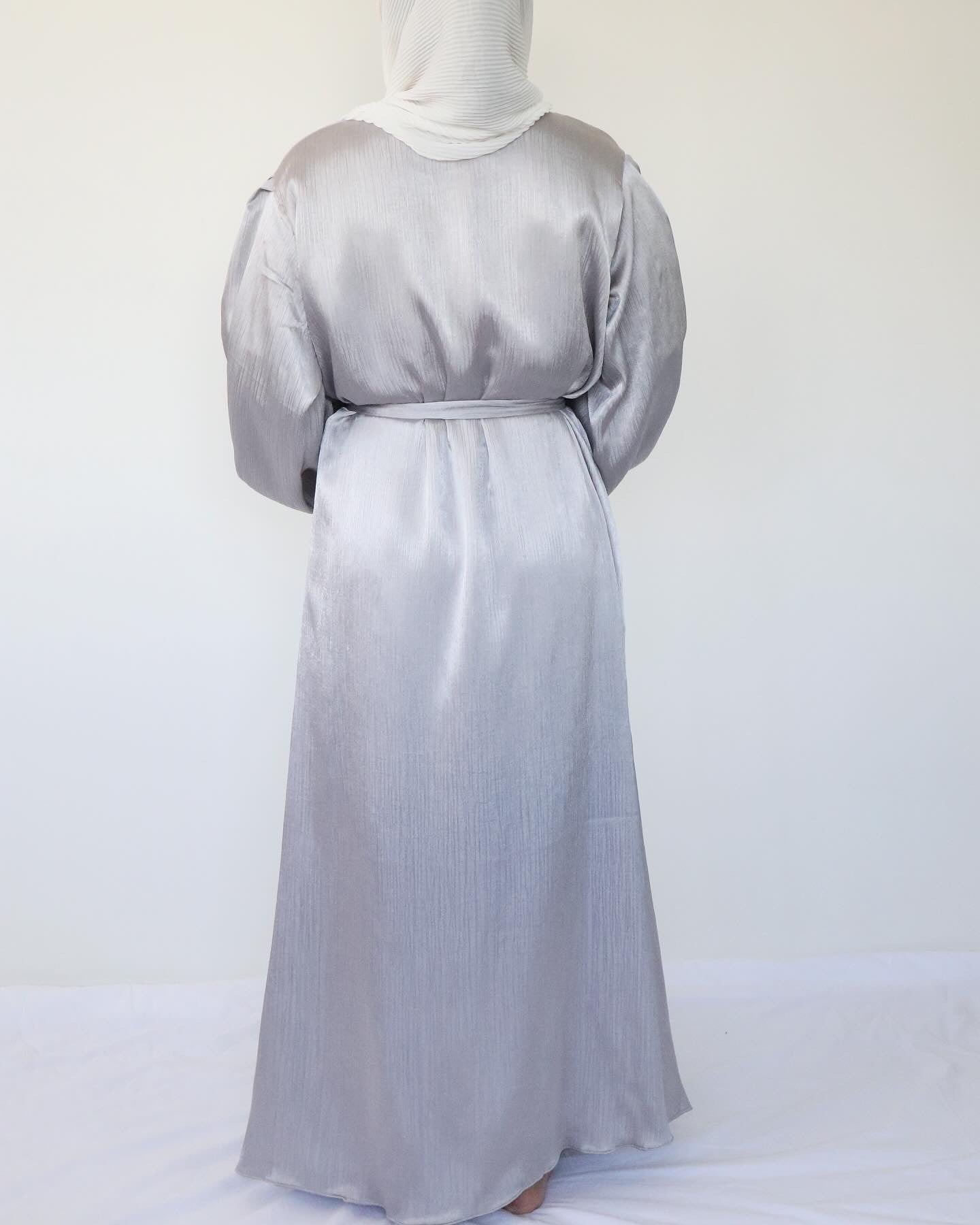 Textured silk Abaya + slip dress - Silver