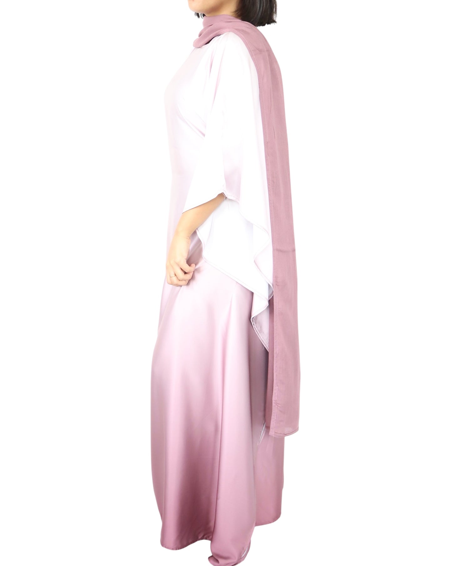 Namelis Gradient batwing Satin Abaya- Soft Lilac