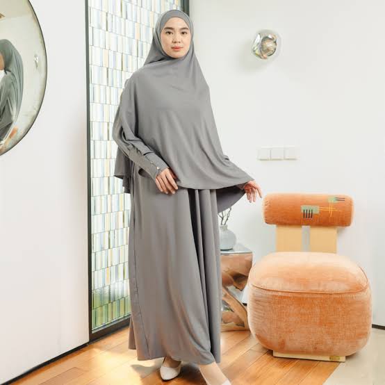 Hafisa Abaya Set Jersey - Stone Grey ( front zipper, breastfeeding friendly)