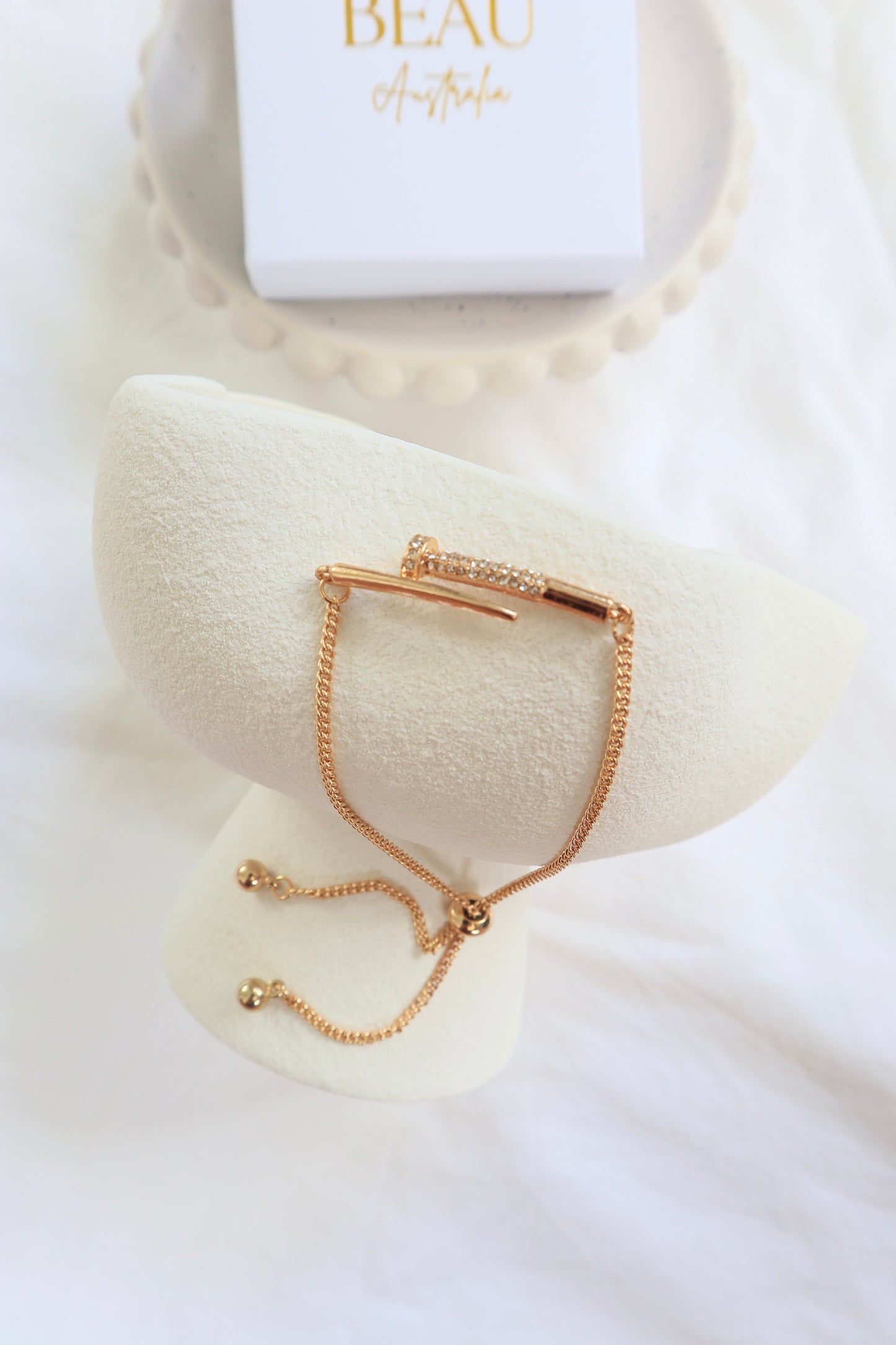 T Faux Pearl Bracelet With Full Rhinestone