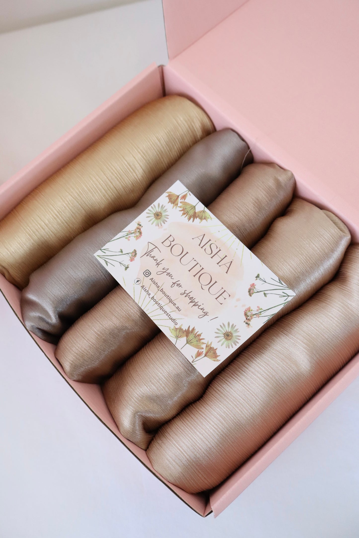 Hijab Gift set - Textured Silk Cradenza