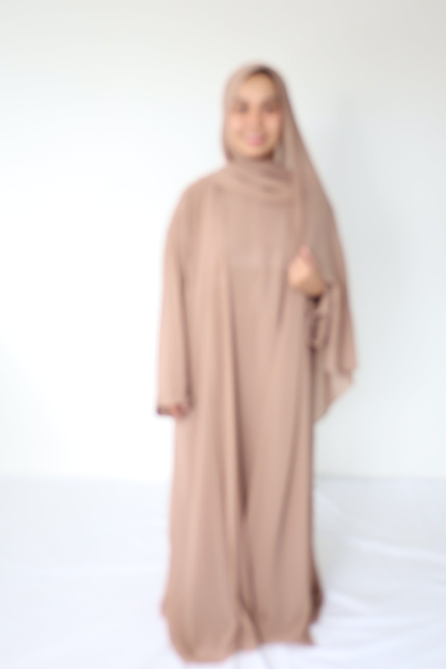HAYATI Abaya chiffon Set - Ivory