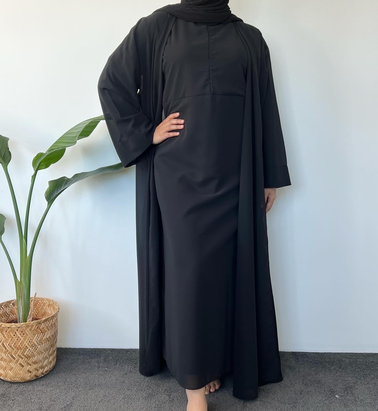 HAYATI Abaya chiffon - Black ( Sleeve inner + outer )