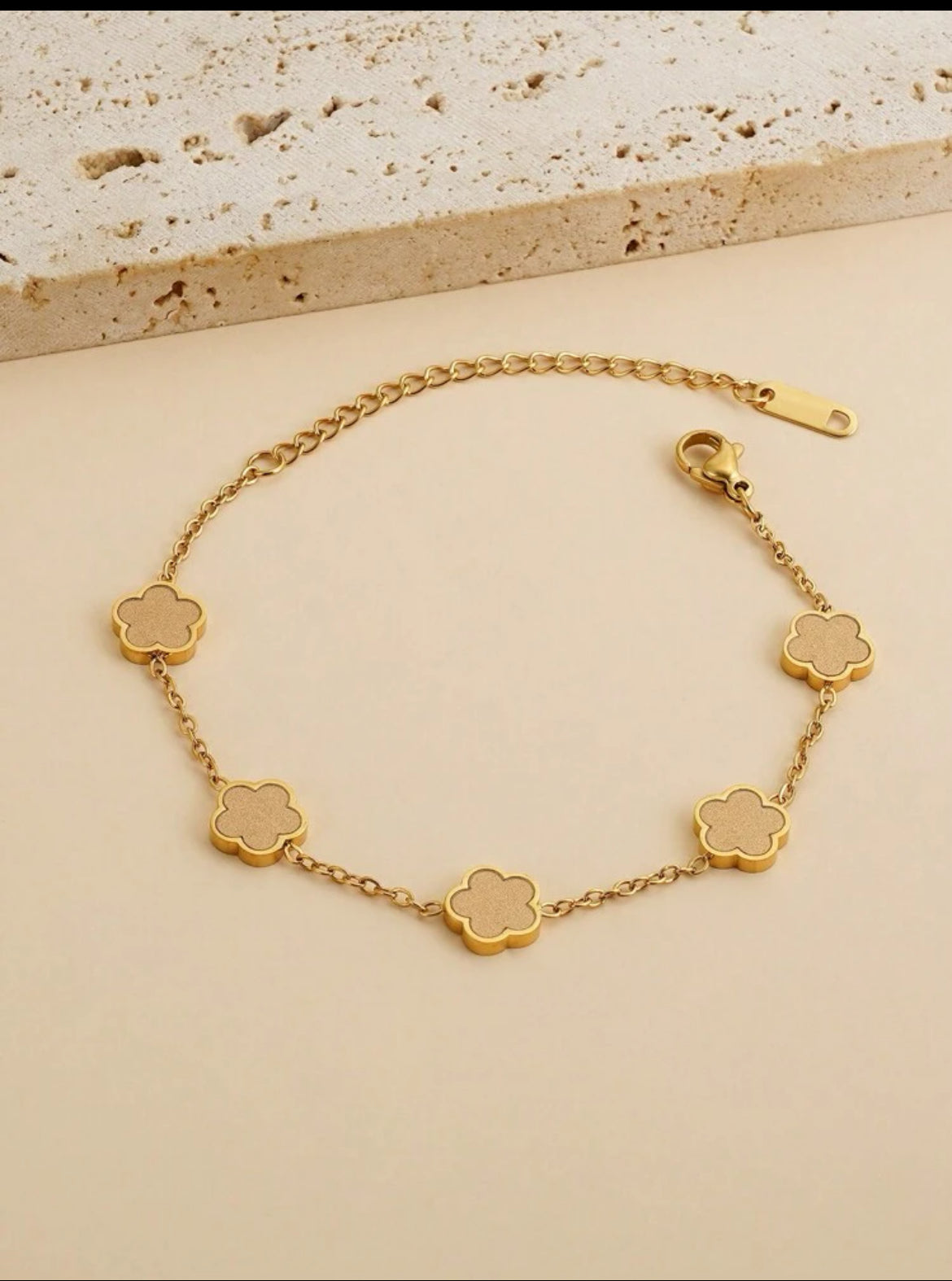 Clover gold mini bracelets