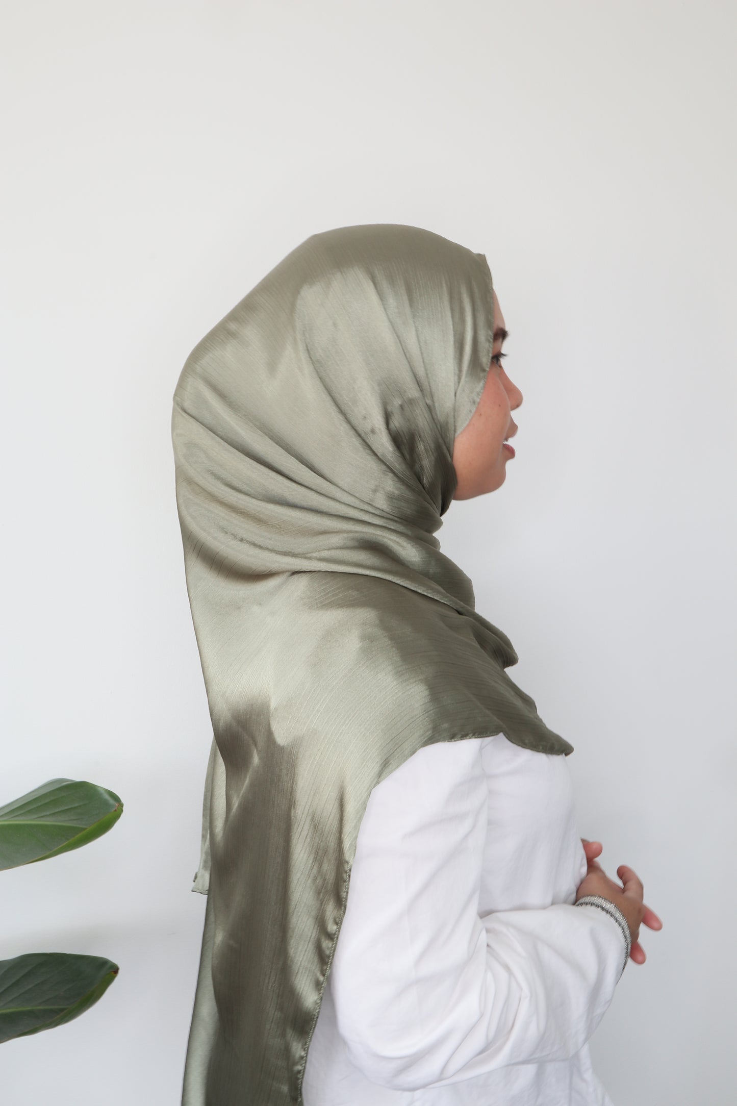 Textured Silk Luxe Hijab - Silk Cradenza