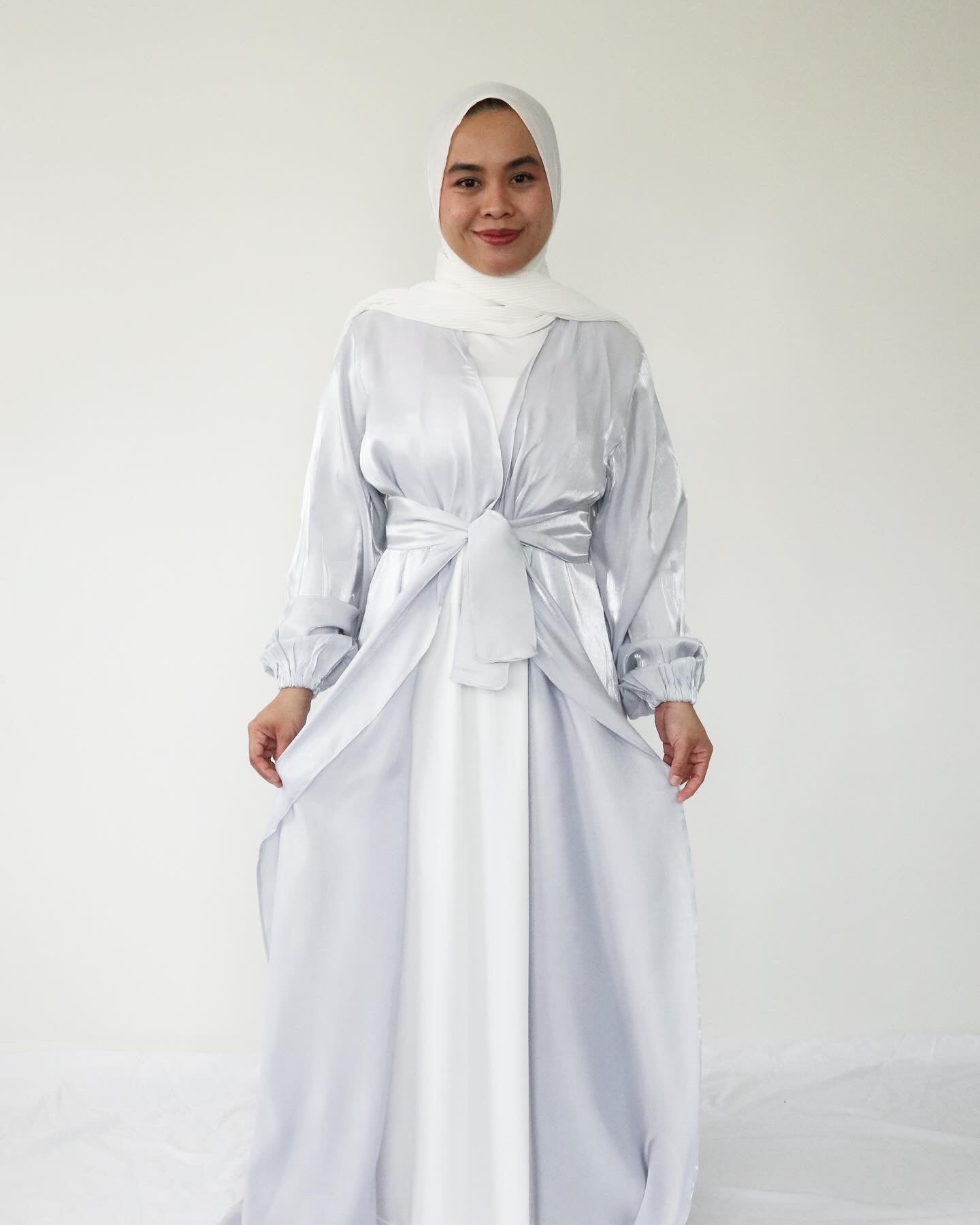 Shimmer silk Abaya + slip dress - Silver