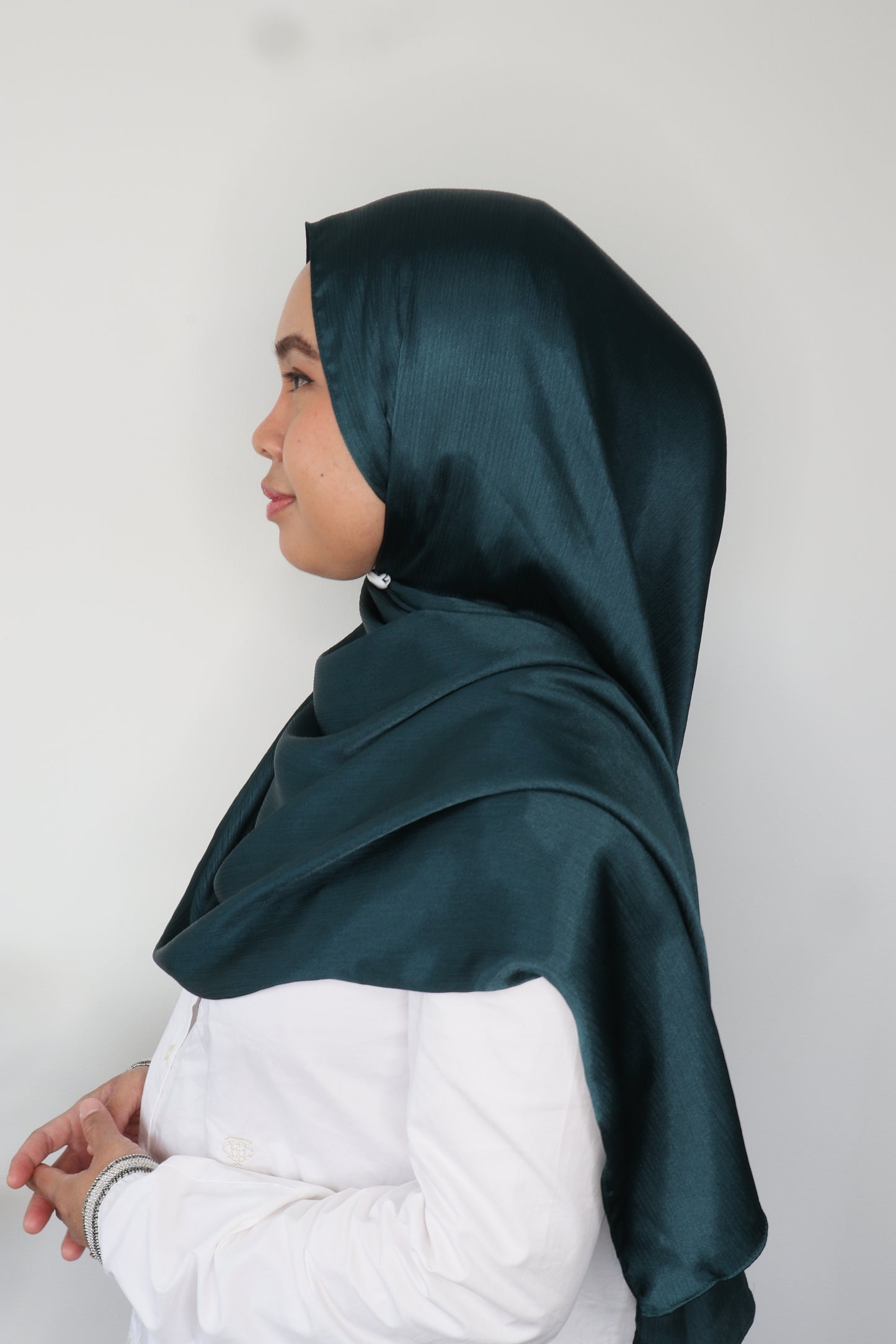 Textured Silk Luxe Hijab - Silk Cradenza