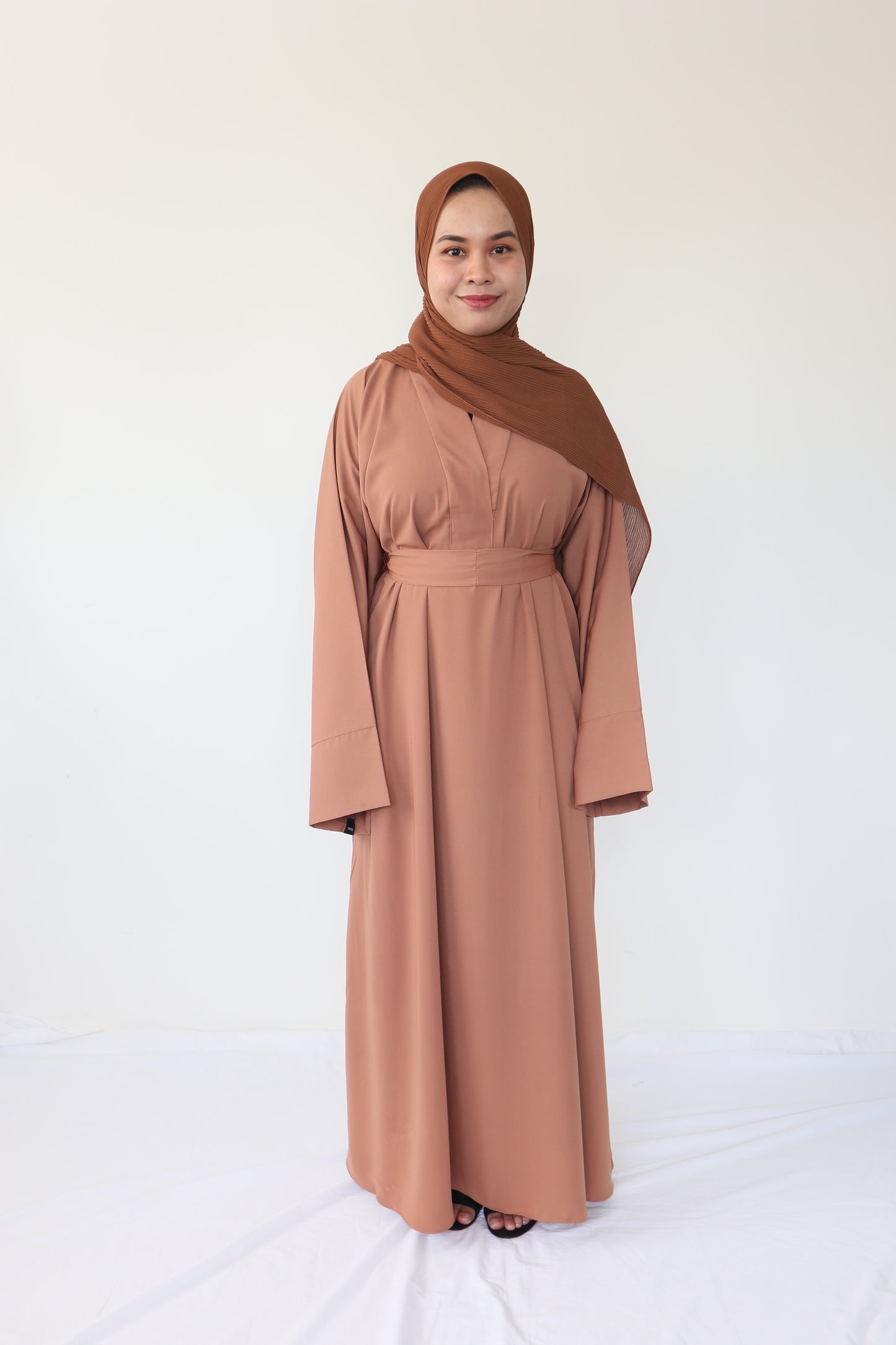 Aisha Basic Abaya - Caramel