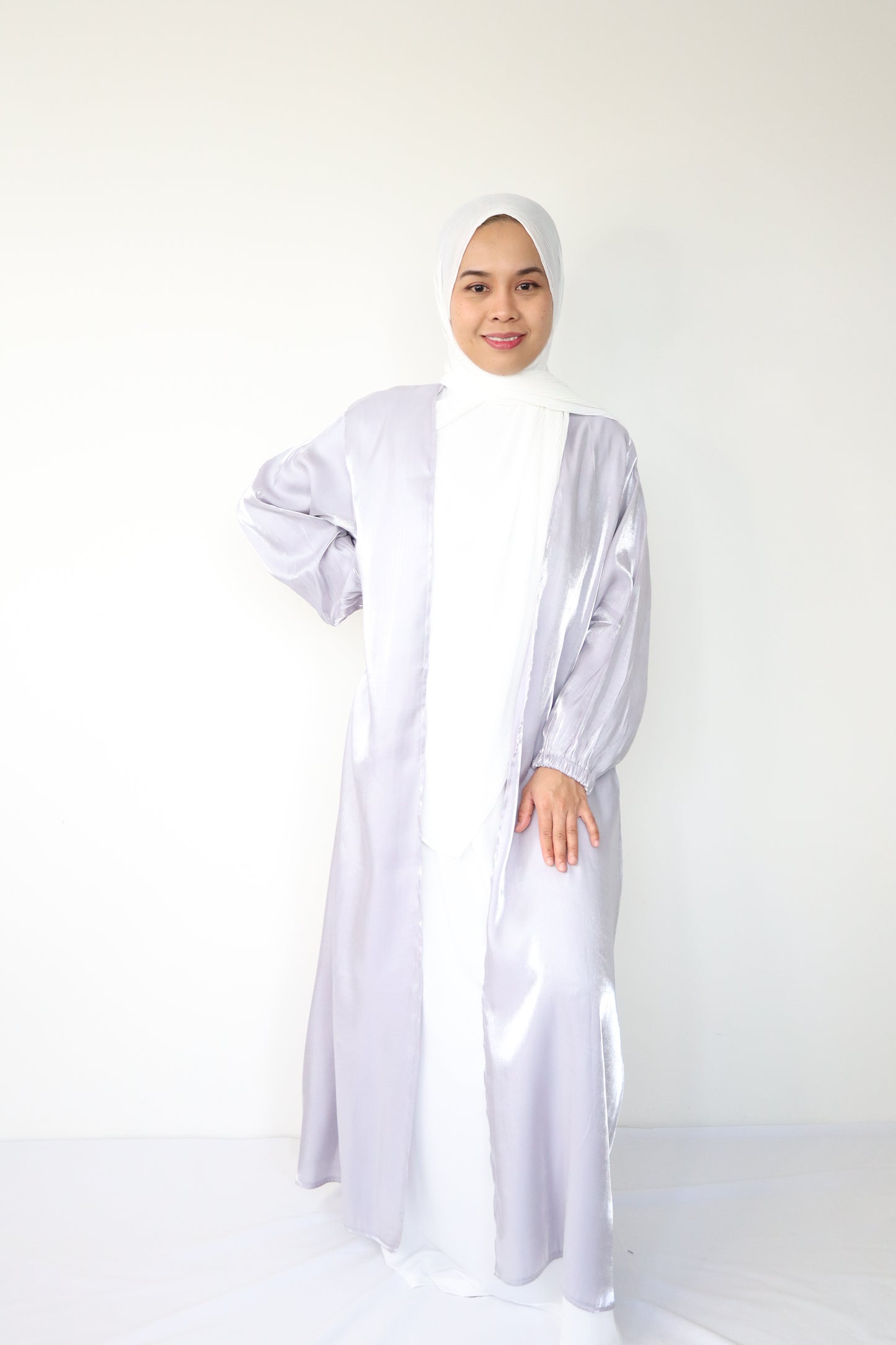 Petite - Shimmer Abaya set - Silver