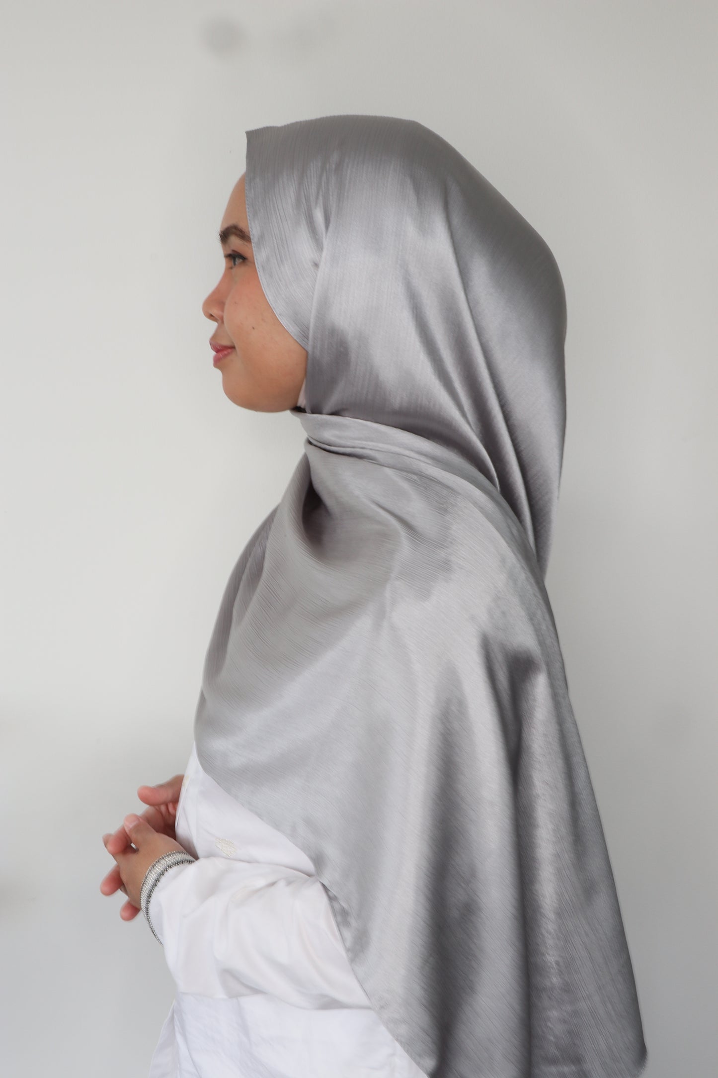 Textured Silk Luxe Hijab - Silk Cradenza