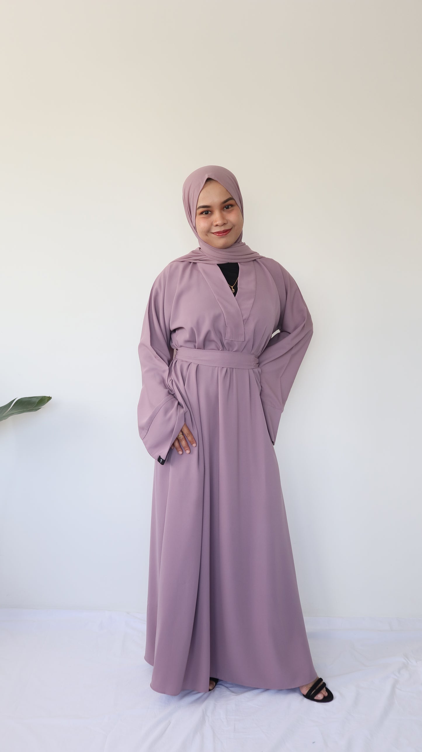 Aisha Basic Abaya - Lavender