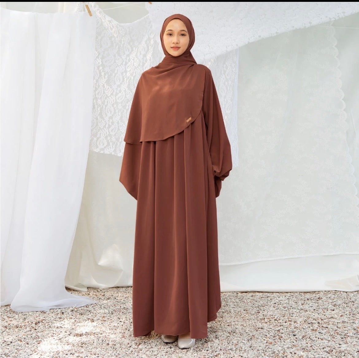 Mida Umrah Dress set with khimar