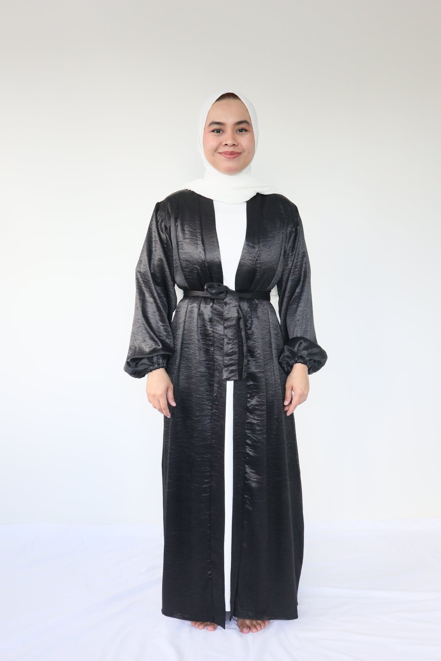 Zalina Abaya + slip dress - Black