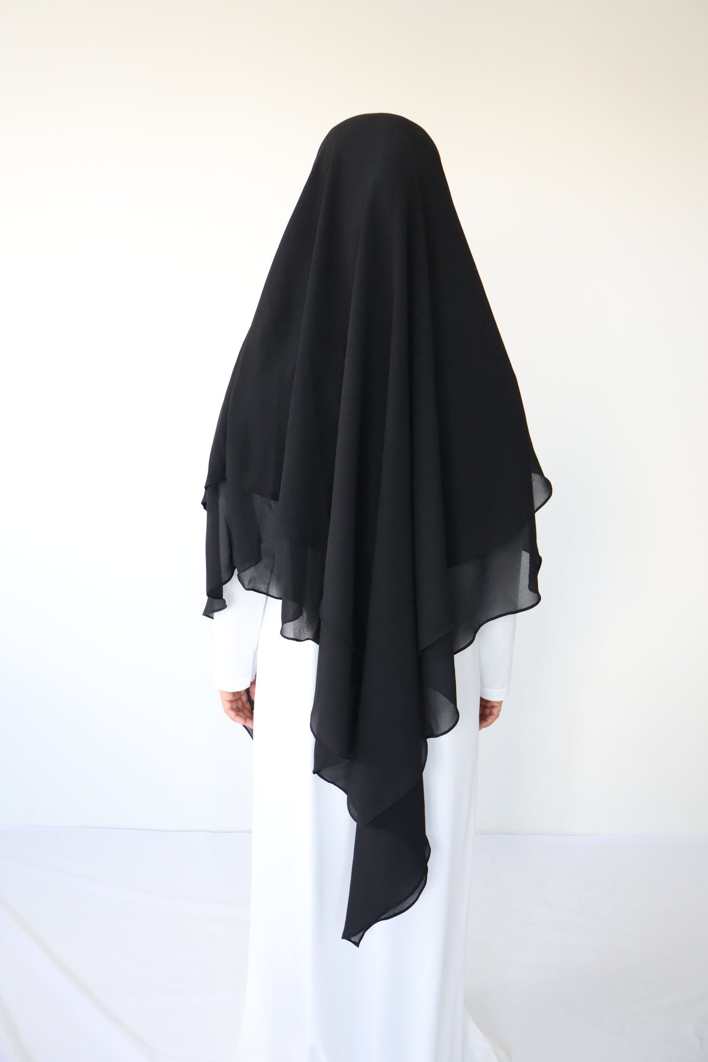 Khadijah Chiffon Khimar Stretched on ( XLarge )