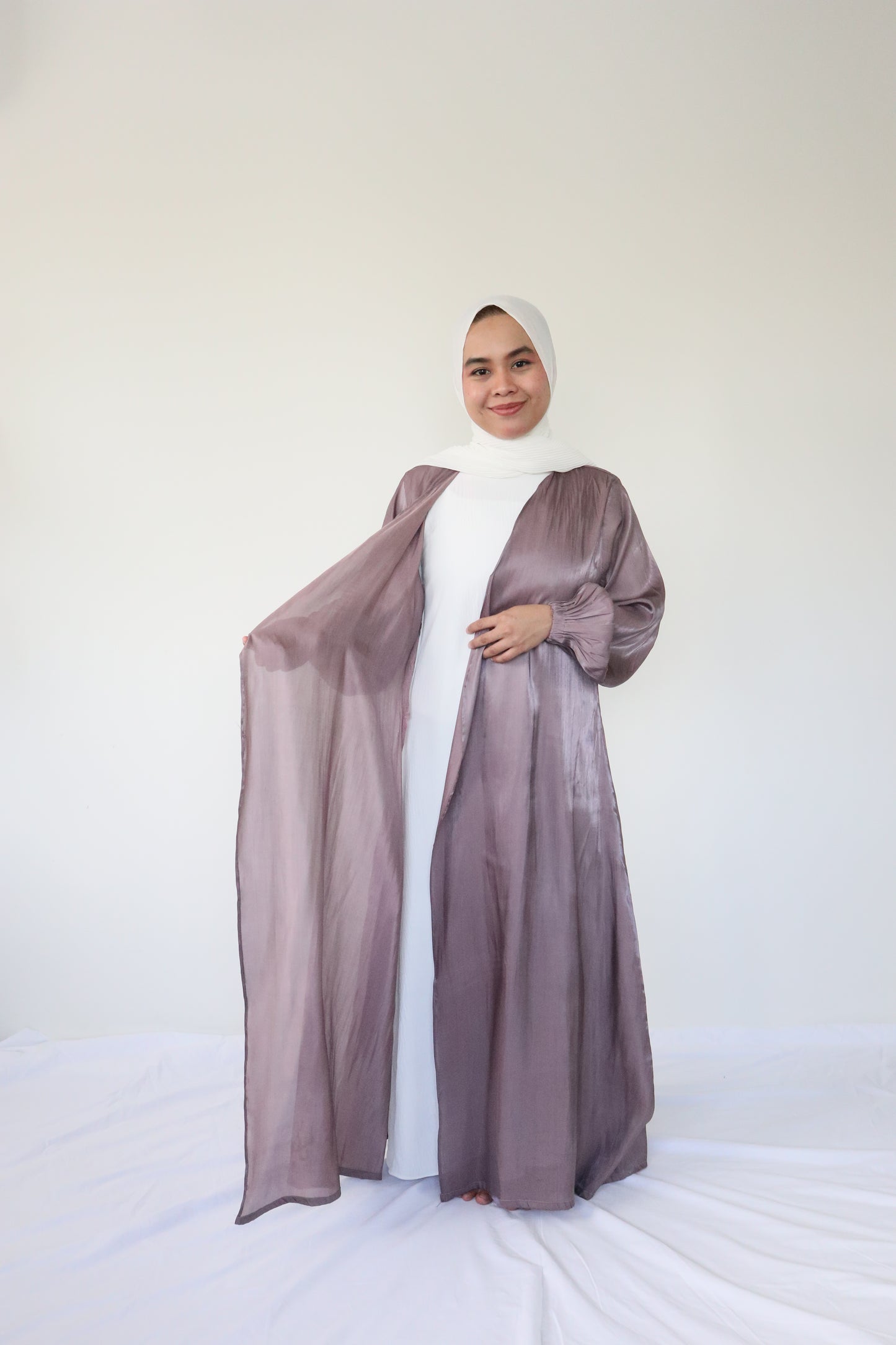 Shimmer silk Abaya + slip dress - Deauvalle