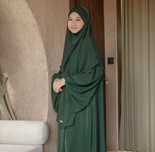 Mida Umrah Dress set with khimar