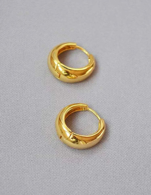 Minimalist Hoop Earrings