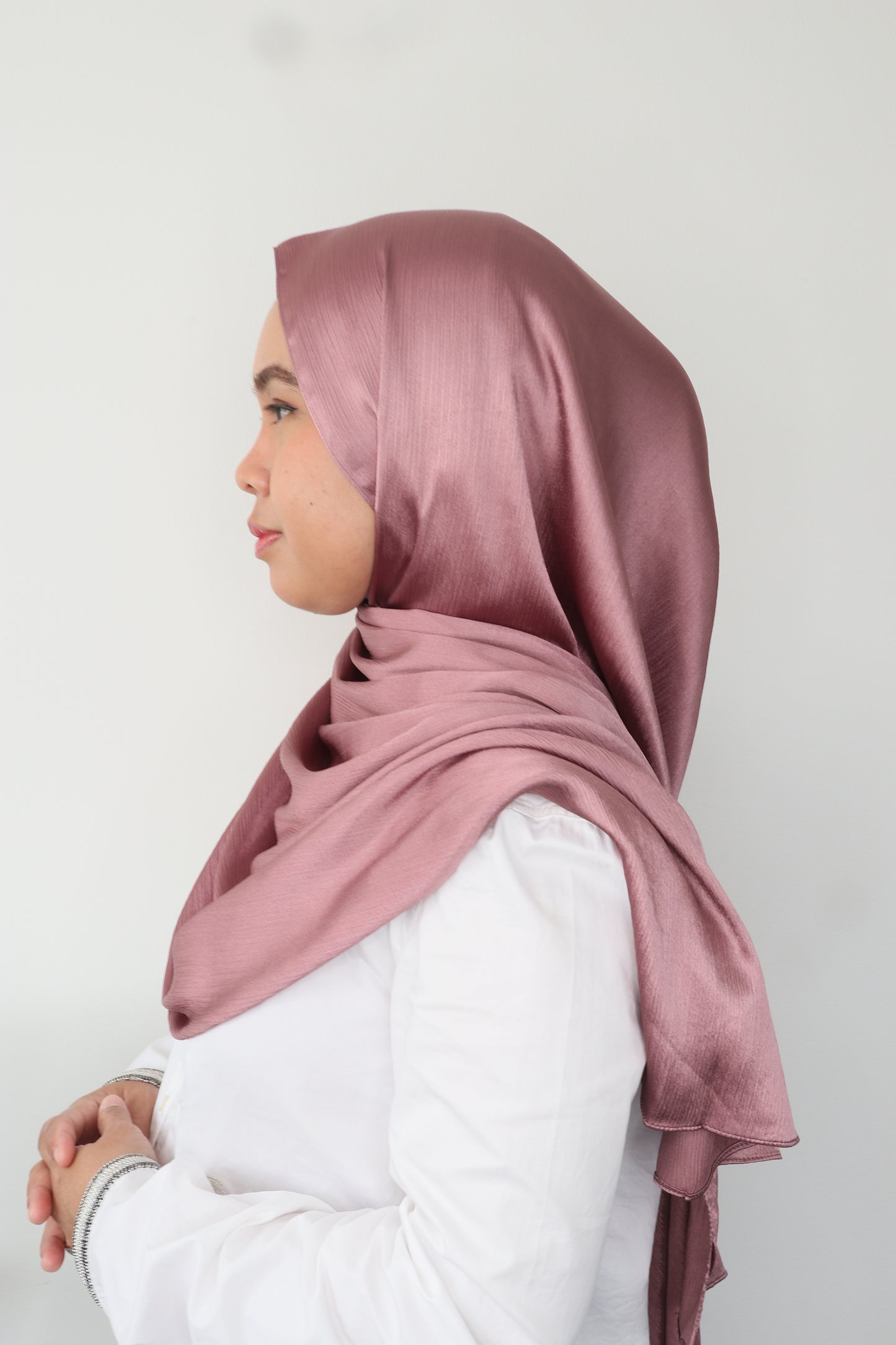 Textured Silk Luxe Hijab - Silk Cradenza