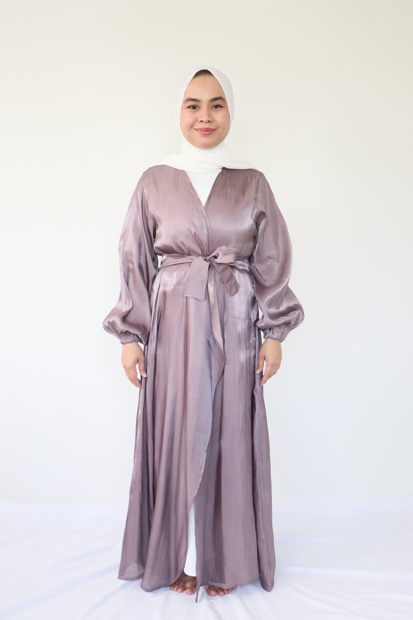 Shimmer silk Abaya + slip dress - Deauvalle