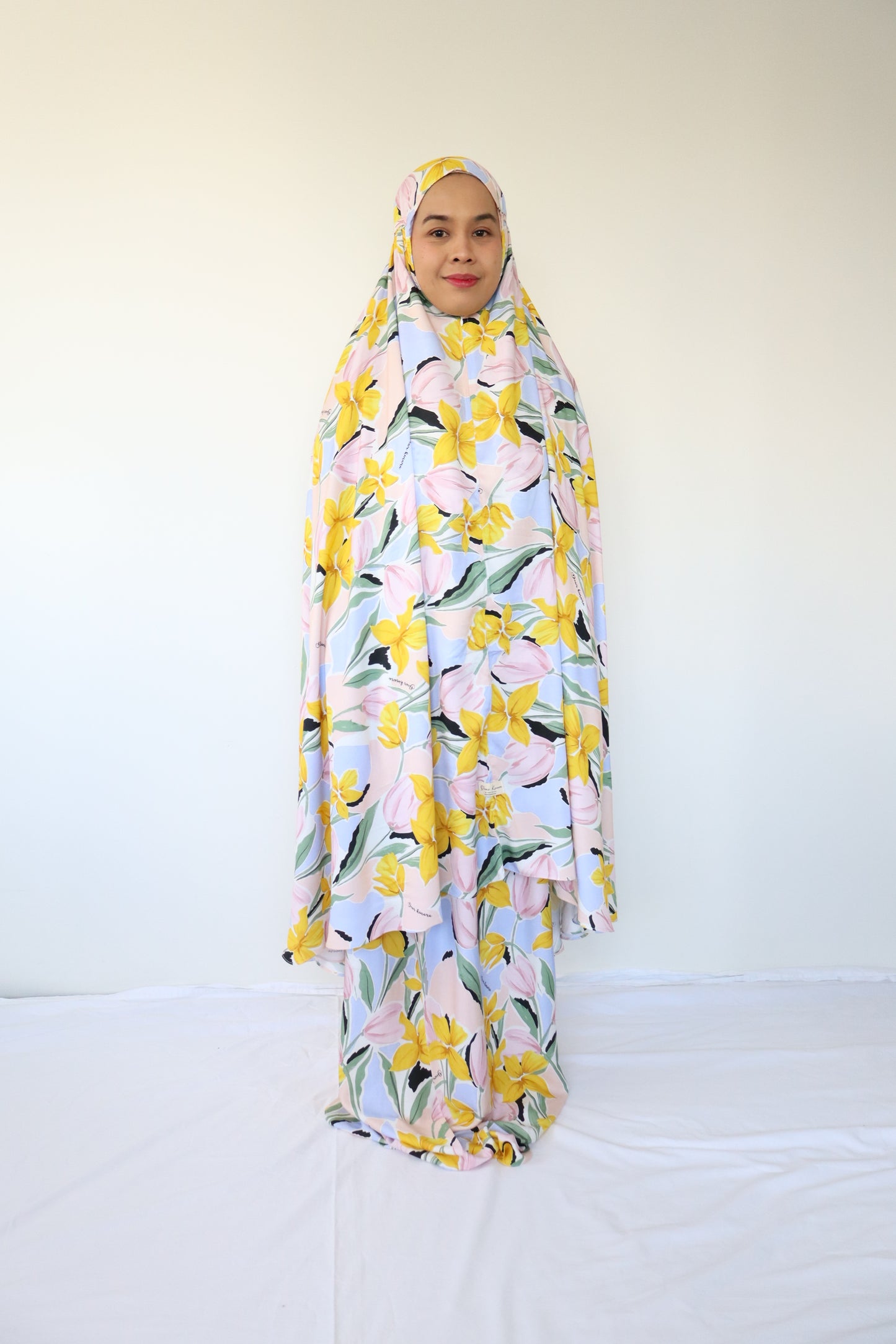 Kinara Woman prayer clothes -  Yellow