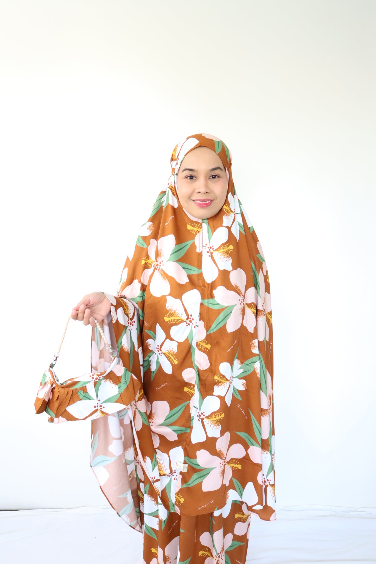 Kinara Woman prayer clothes -  Brown