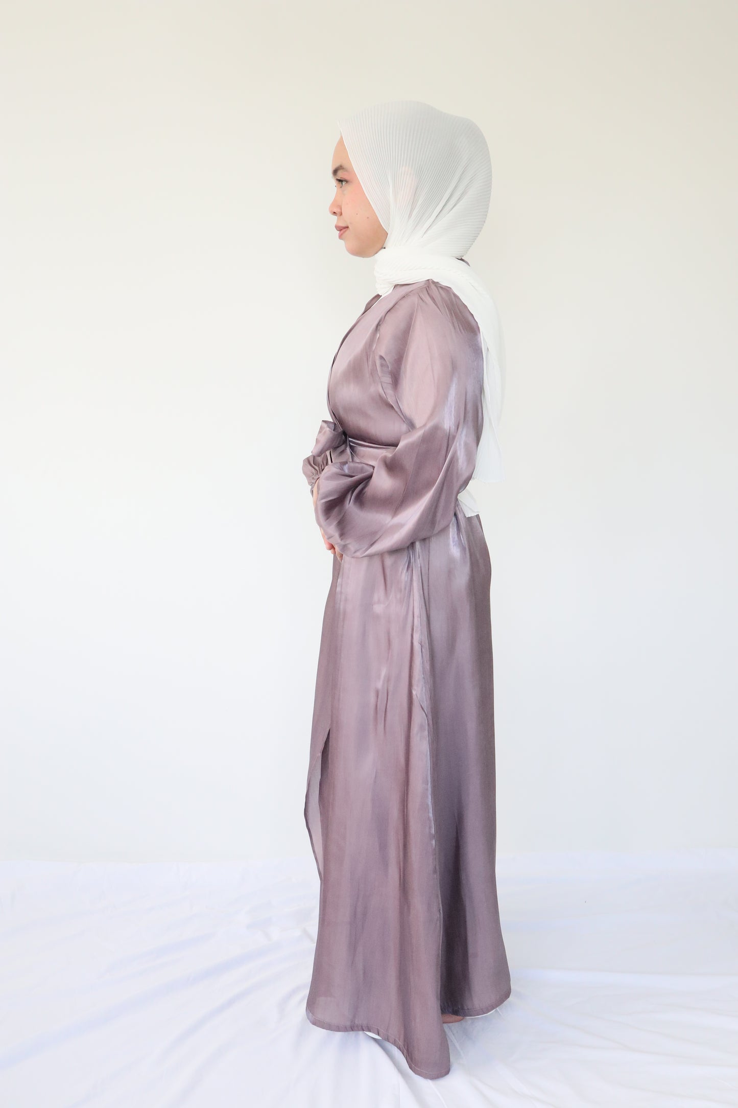 Shimmer silk Abaya + slip dress - Deauvalle