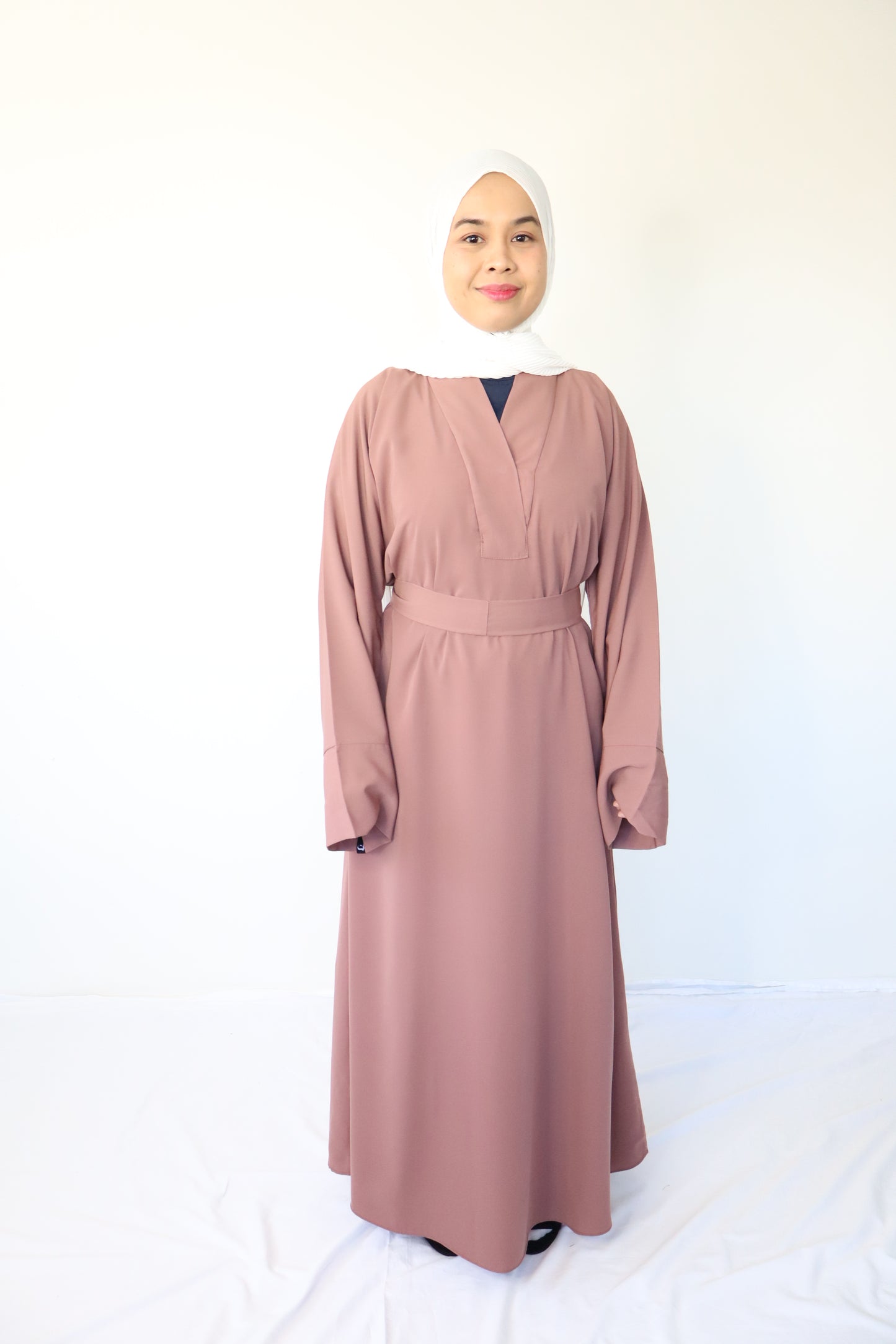 Aisha Basic Abaya - Cappucino