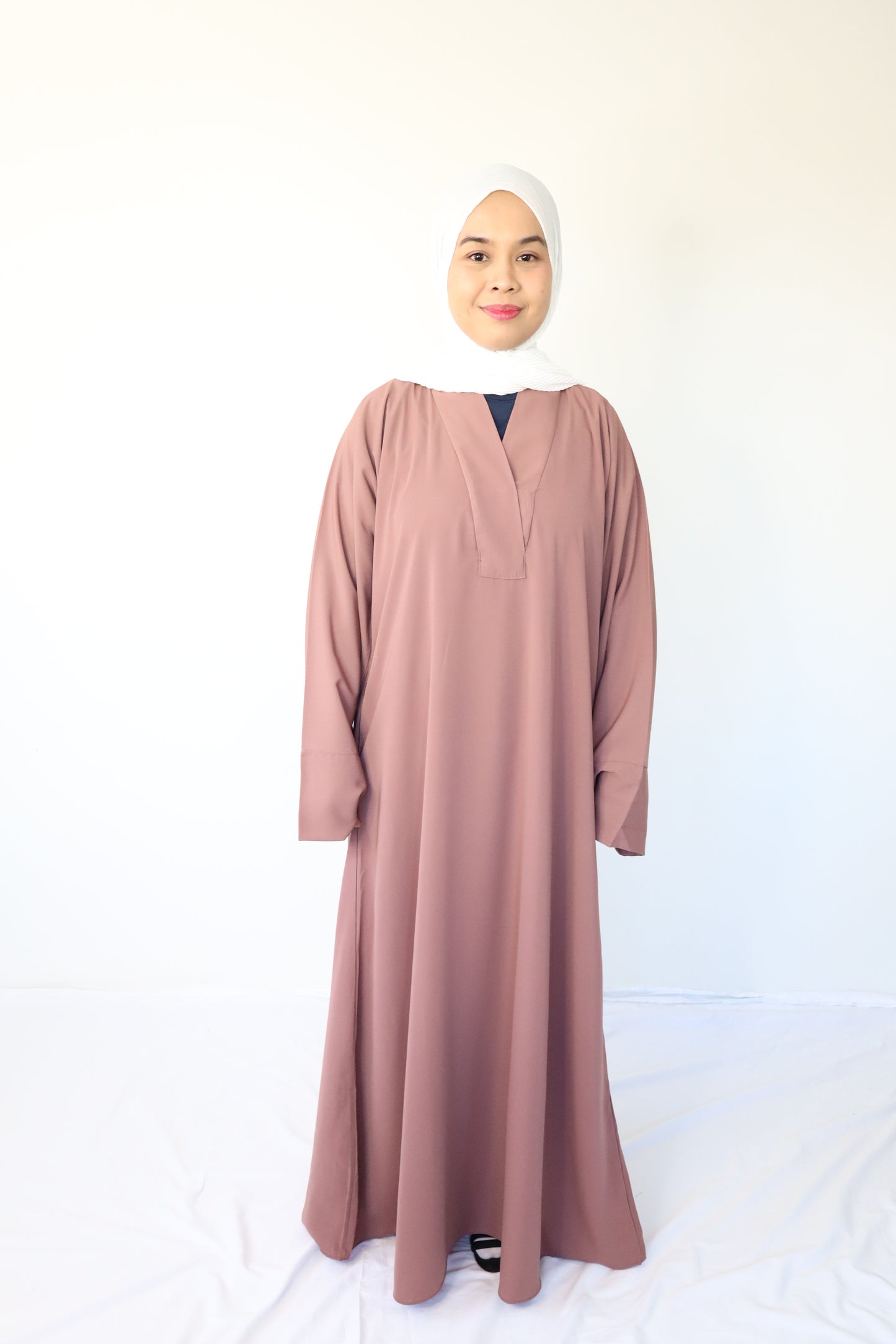 Aisha Basic Abaya - Cappucino