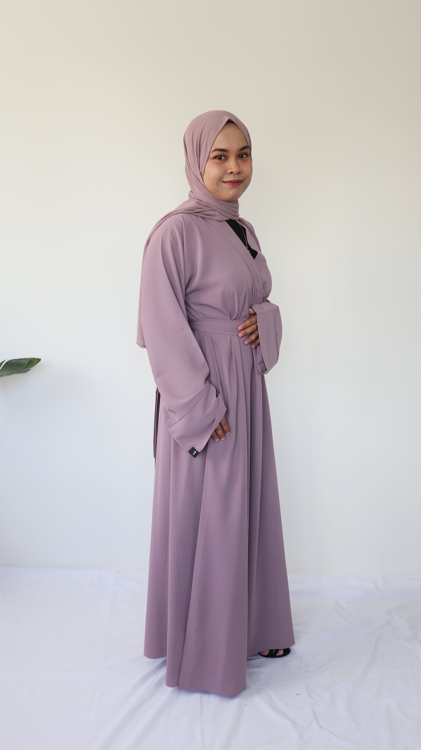 Aisha Basic Abaya - Lavender