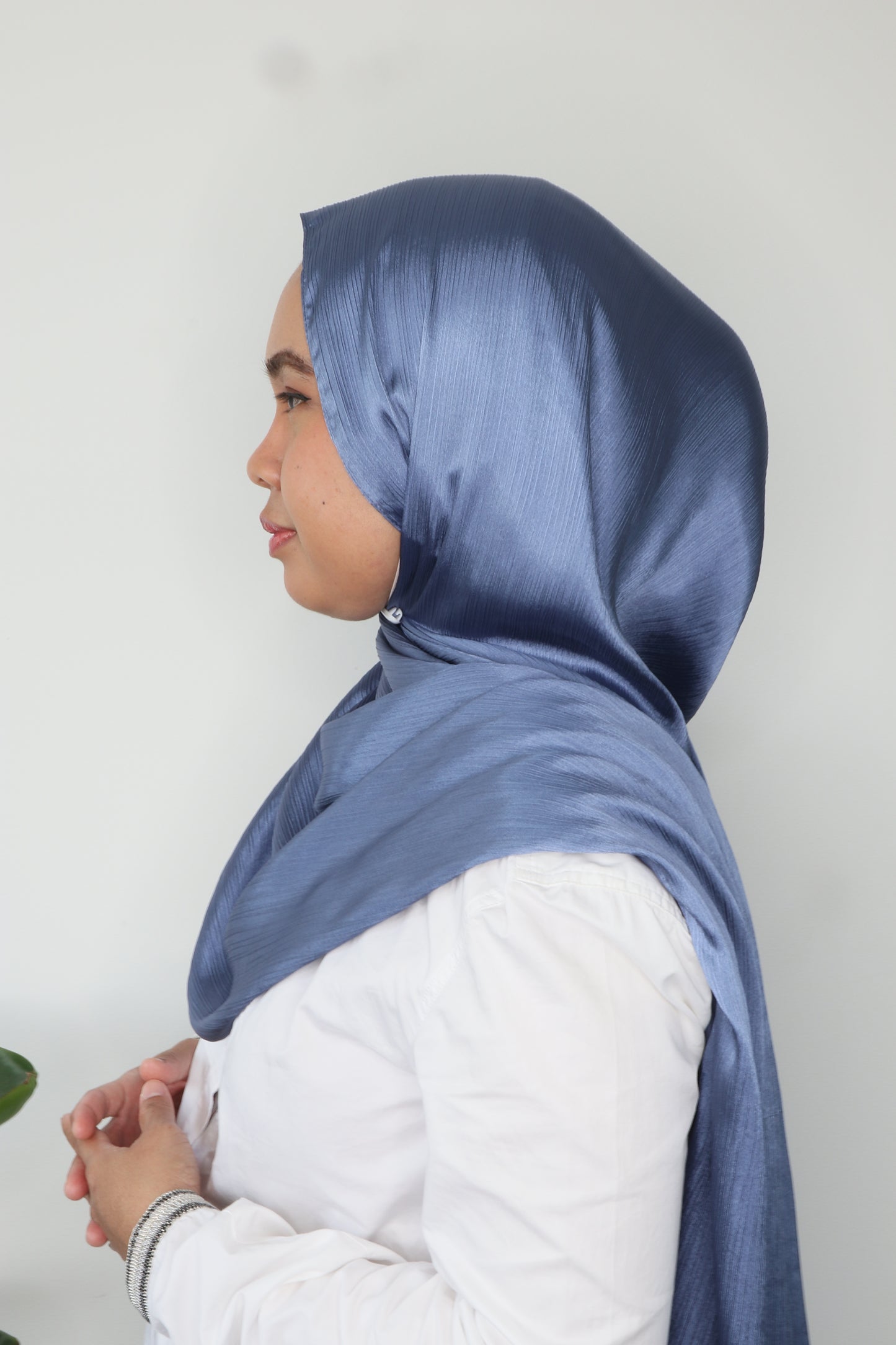 Textured Silk Luxe Hijab - Silk Cradenza