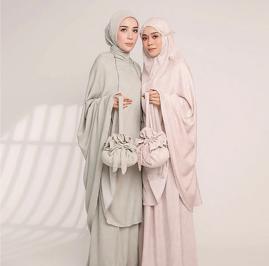 Jasmine Prayer Set
