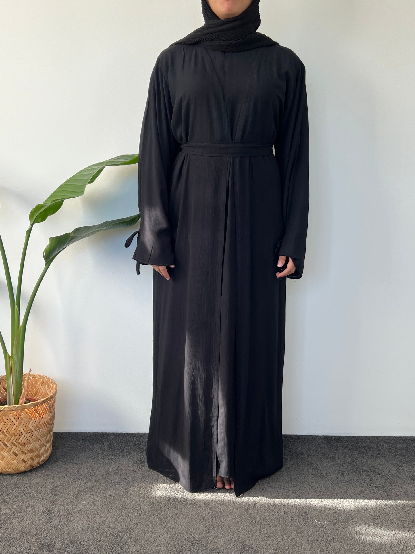 Samira Abaya - Black ( Sleveeless inner + outer + pocket )